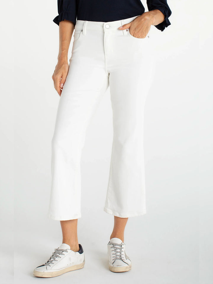 Hannah Crop Flare in White